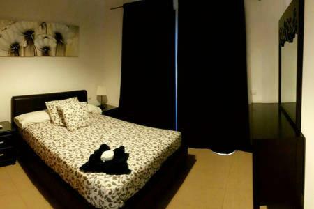 Comfy Duplex In Puerto Calero Apartment Bagian luar foto